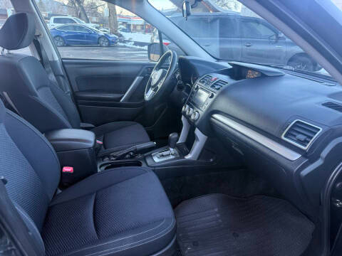 Subaru Forester 2.5i CVT 2017