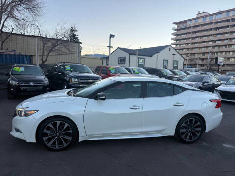 Nissan Maxima 4dr Sdn 3.5 SR 2016