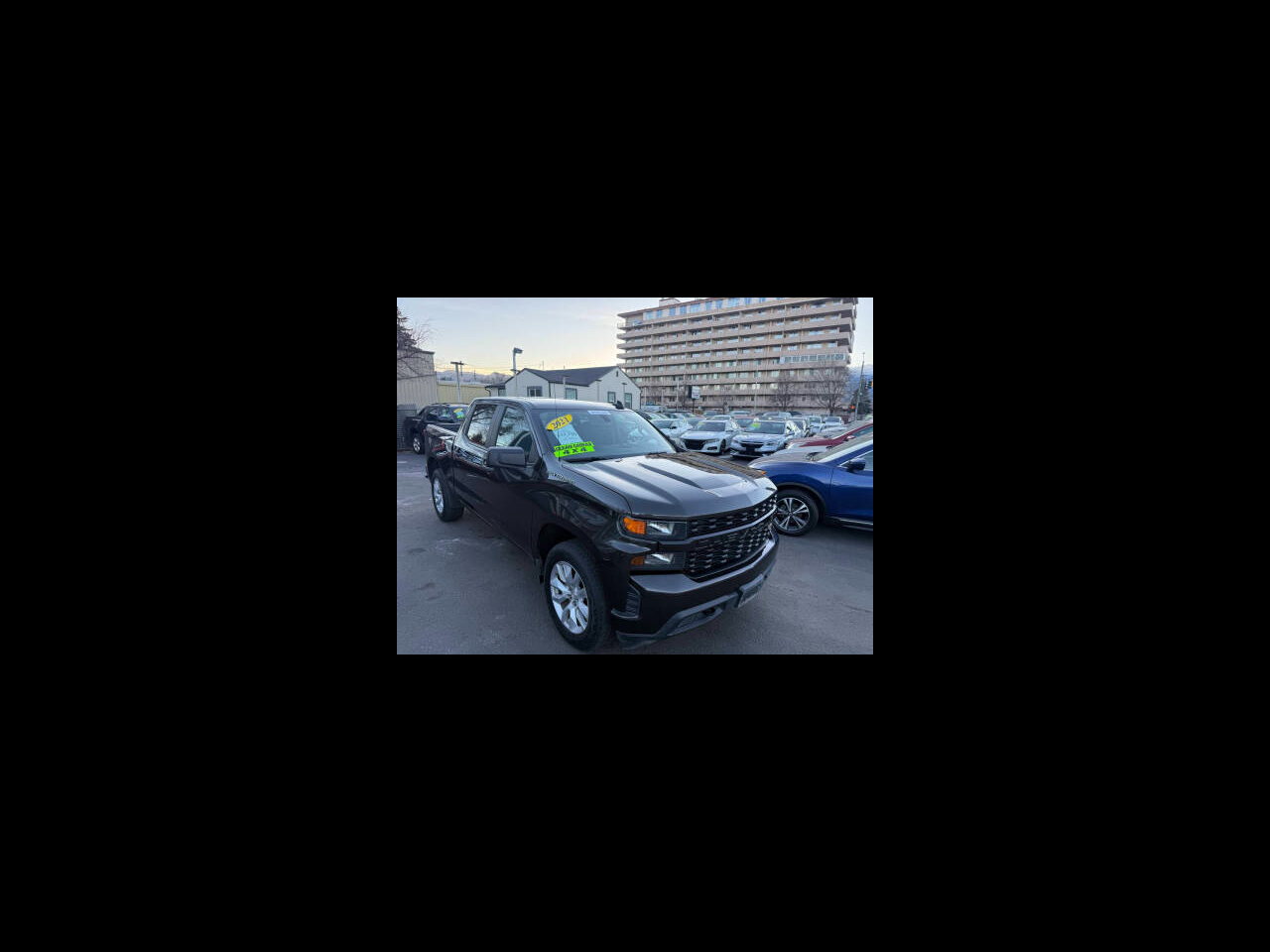 2021 Chevrolet Silverado 1500 4WD Crew Cab 147" Custom