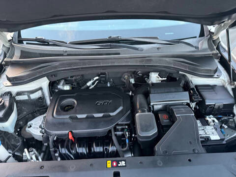 Hyundai Santa Fe SEL 2.4L Auto AWD 2020