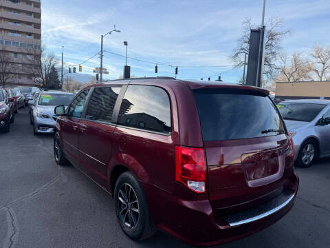 Dodge Grand Caravan GT Wagon Fleet 2017