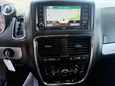 Dodge Grand Caravan GT Wagon Fleet 2017