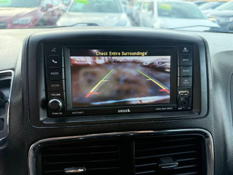 Dodge Grand Caravan GT Wagon Fleet 2017