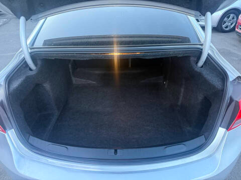 Chevrolet Impala 4dr Sdn LS w/1FL 2018