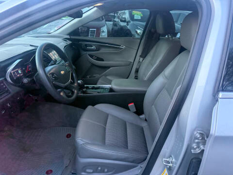 Chevrolet Impala 4dr Sdn LS w/1FL 2018