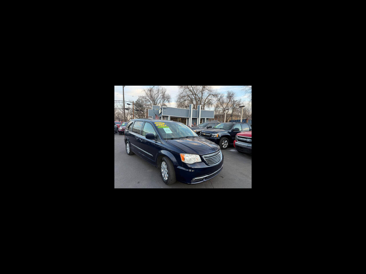 2013 Chrysler Town & Country 4dr Wgn Touring