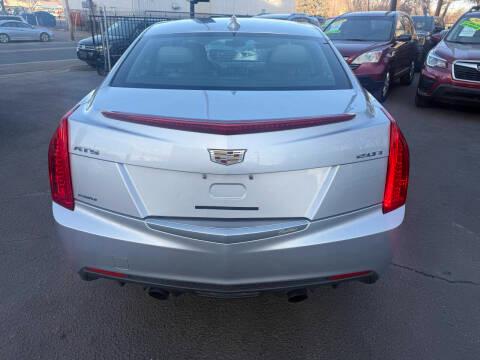 Cadillac ATS Sedan 4dr Sdn 2.0L AWD 2017