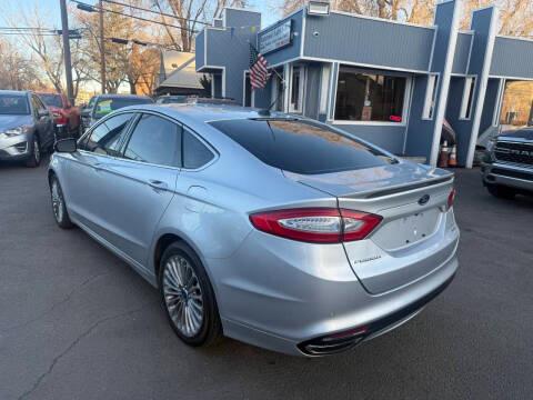 Ford Fusion 4dr Sdn Titanium FWD 2014