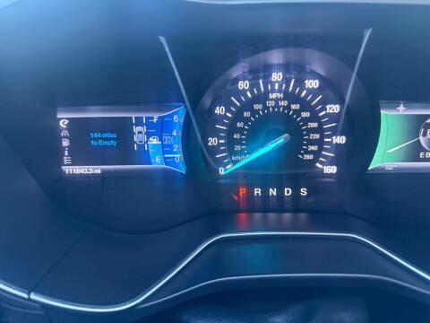 Ford Fusion 4dr Sdn Titanium FWD 2014