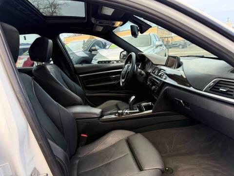 BMW 3 Series 4dr Sdn 328i xDrive AWD SULEV South Africa 2016