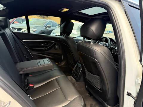 BMW 3 Series 4dr Sdn 328i xDrive AWD SULEV South Africa 2016