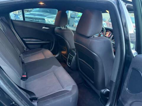 Dodge Charger 4dr Sdn SXT AWD 2015