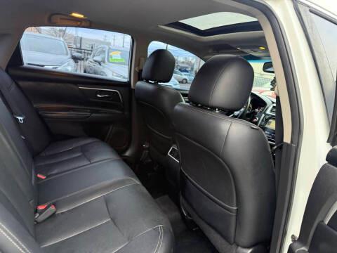 Nissan Altima 4dr Sdn I4 2.5 SL 2016