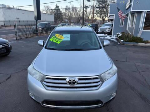 Toyota Highlander 4WD 4dr V6 Limited (Natl) 2013