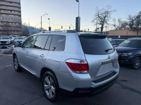 Toyota Highlander 4WD 4dr V6 Limited (Natl) 2013