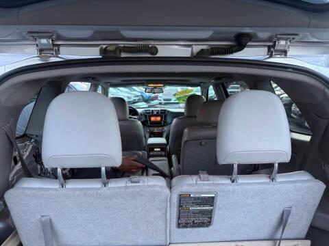 Toyota Highlander 4WD 4dr V6 Limited (Natl) 2013