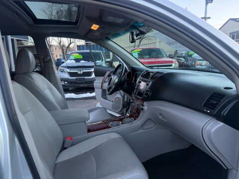 Toyota Highlander 4WD 4dr V6 Limited (Natl) 2013