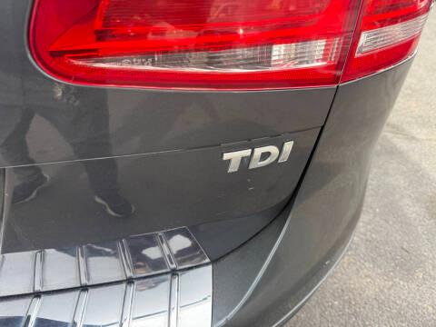 Volkswagen Touareg 4dr TDI Lux *Ltd Avail* 2012