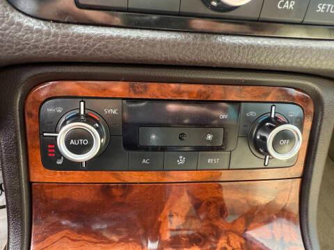 Volkswagen Touareg 4dr TDI Lux *Ltd Avail* 2012