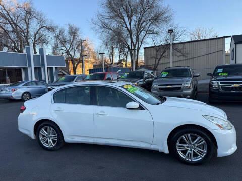 Infiniti G37 Sedan 4dr x AWD 2011