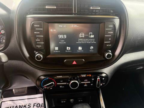 Kia Soul X-Line IVT 2021