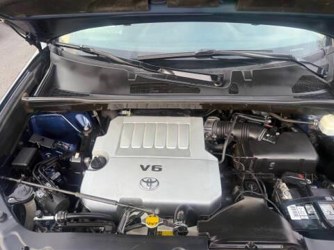 Toyota Highlander 4WD 4dr V6 (Natl) 2012