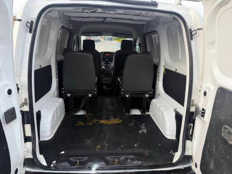 Chevrolet City Express Cargo Van FWD 115" LS 2017