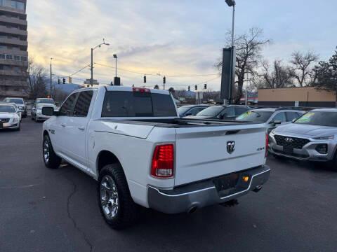 RAM 1500 4WD Crew Cab 140.5" Sport 2016