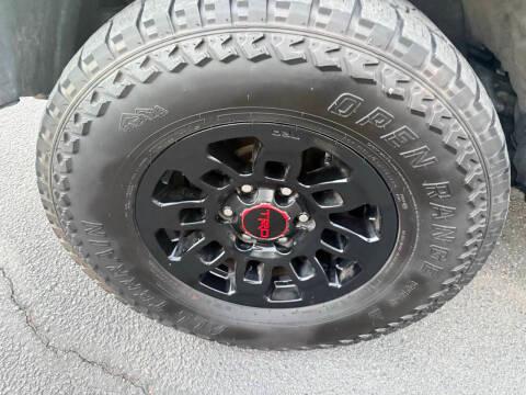 Toyota Tacoma 4WD TRD Off Road Double Cab 5' Bed V6 AT (Natl) 2019