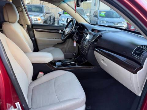 Kia Sorento AWD 4dr V6 LX 2015