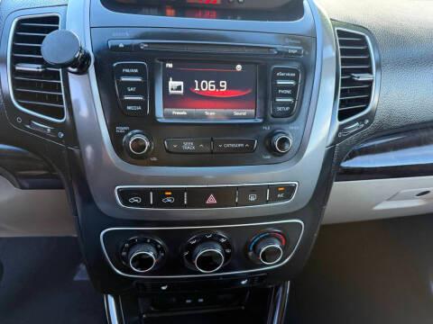 Kia Sorento AWD 4dr V6 LX 2015