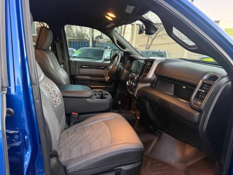 RAM 2500 Power Wagon 4x4 Crew Cab 6'4" Box 2019