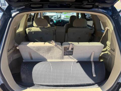 Toyota Highlander 4WD 4dr V6 (Natl) 2013