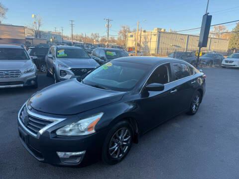 Nissan Altima 4dr Sdn I4 2.5 S 2015