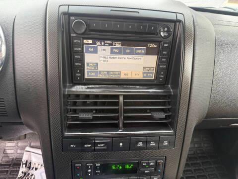 Ford Explorer Sport Trac 4WD 4dr V8 Limited 2007