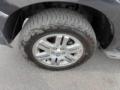 Ford Explorer Sport Trac 4WD 4dr V8 Limited 2007