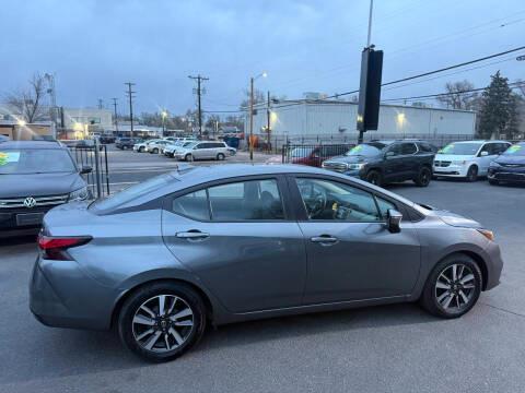 Nissan Versa SV CVT 2021