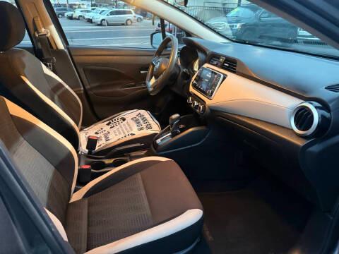 Nissan Versa SV CVT 2021