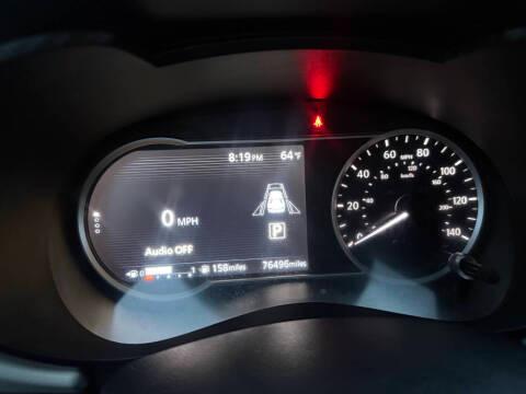 Nissan Versa SV CVT 2021