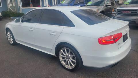 Audi A4 4dr Sdn Auto quattro 2.0T Premium Plus 2014