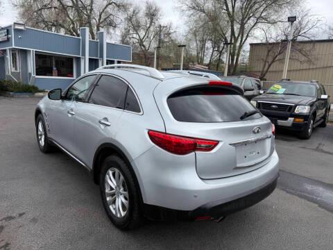 Infiniti QX70 AWD 4dr 2015