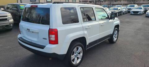 Jeep Patriot 4WD 4dr Latitude 2016