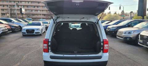 Jeep Patriot 4WD 4dr Latitude 2016