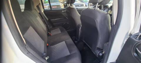 Jeep Patriot 4WD 4dr Latitude 2016