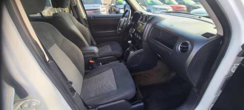 Jeep Patriot 4WD 4dr Latitude 2016