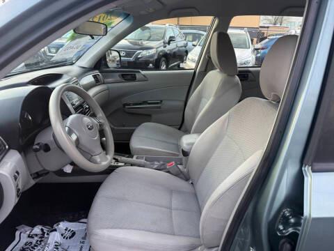 Subaru Forester 4dr Auto 2.5X 2012