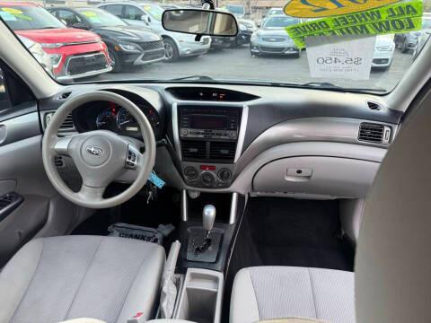 Subaru Forester 4dr Auto 2.5X 2012