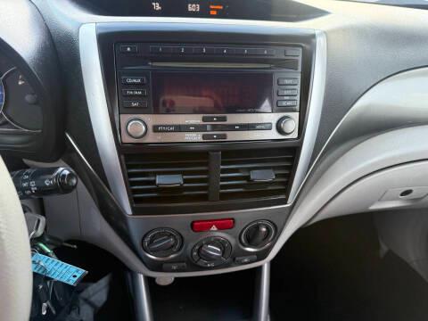 Subaru Forester 4dr Auto 2.5X 2012