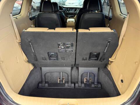 Kia Sedona EX FWD 2019