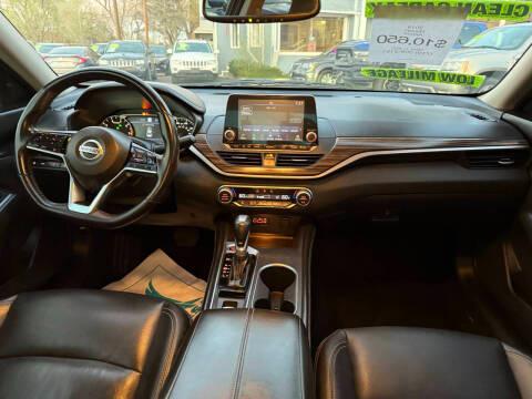 Nissan Altima 2.5 SL Sedan 2019